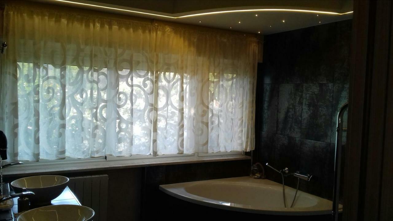 Villa Blumarine Dh Formia Exterior foto